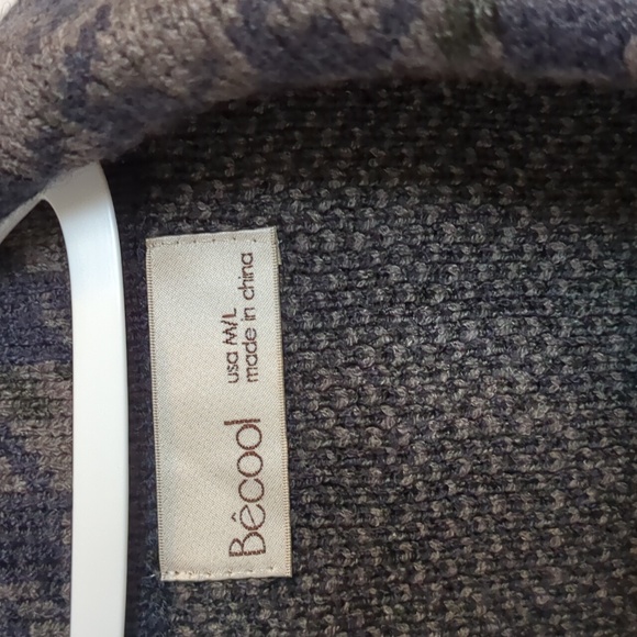 Be Cool Blue Grey Houndstooth Cardigan - Picture 7 of 8